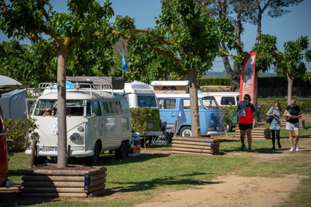 La 21 edición de la FurgoVolkswagen rinde homenaje a los 75 años del Bulli 20 Motor16 2025 FurgoVolkswagen 15 Motor16