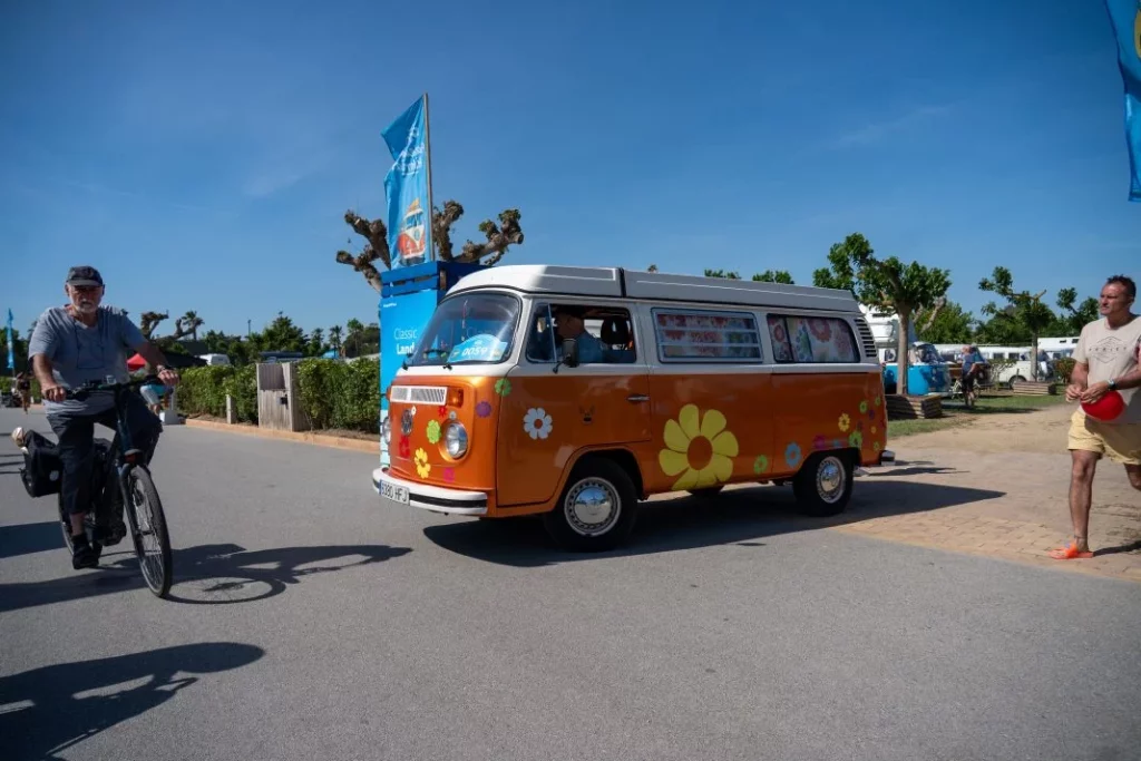 La 21 edición de la FurgoVolkswagen rinde homenaje a los 75 años del Bulli 53 Motor16 2025 FurgoVolkswagen 48 Motor16