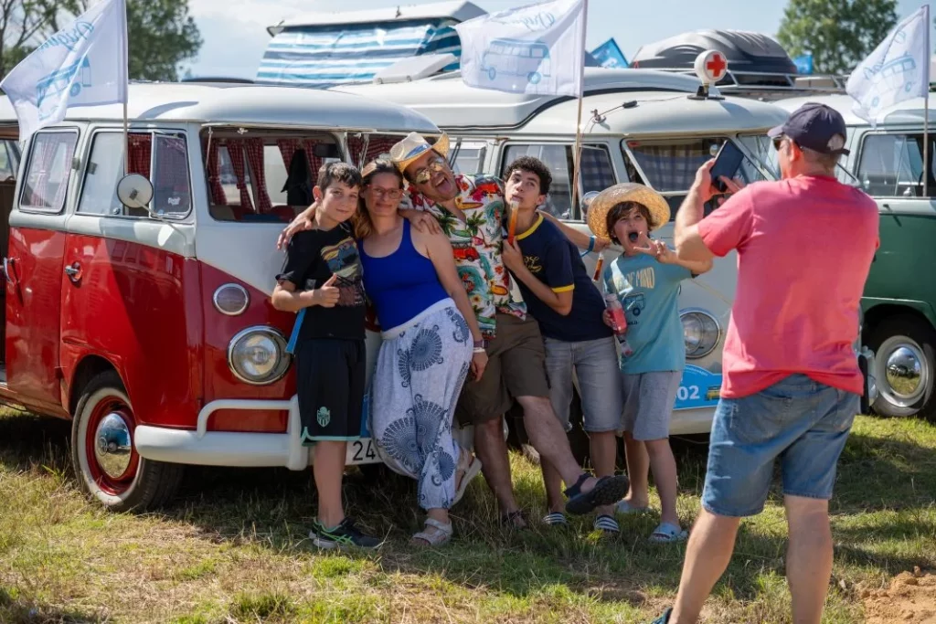 La 21 edición de la FurgoVolkswagen rinde homenaje a los 75 años del Bulli 92 Motor16 2025 FurgoVolkswagen 87 Motor16