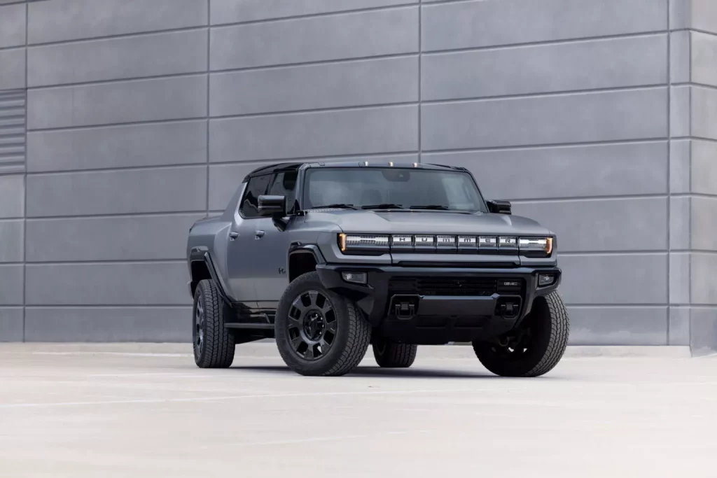 Las mejoras del GMC Hummer EV para acelerar de 0 a 100 en tres segundos 1 Motor16 2025 GMC Hummer EV. Imagen delantera.