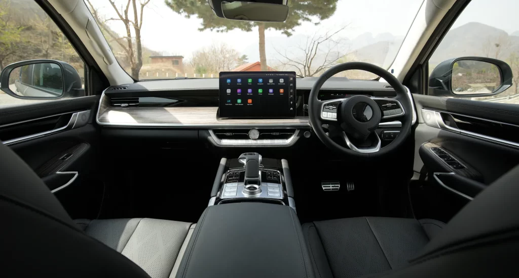 2025 GWM Cannon Alpha PHEV. Imagen interior.