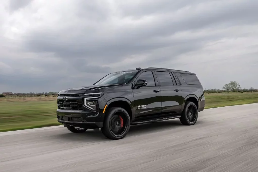 Los Chevrolet Tahoe y Suburban suben de nivel gracias a Hennessey 13 Motor16 2025 Hennessey H600 Chevrolet Tahoe Suburban 18 Motor16