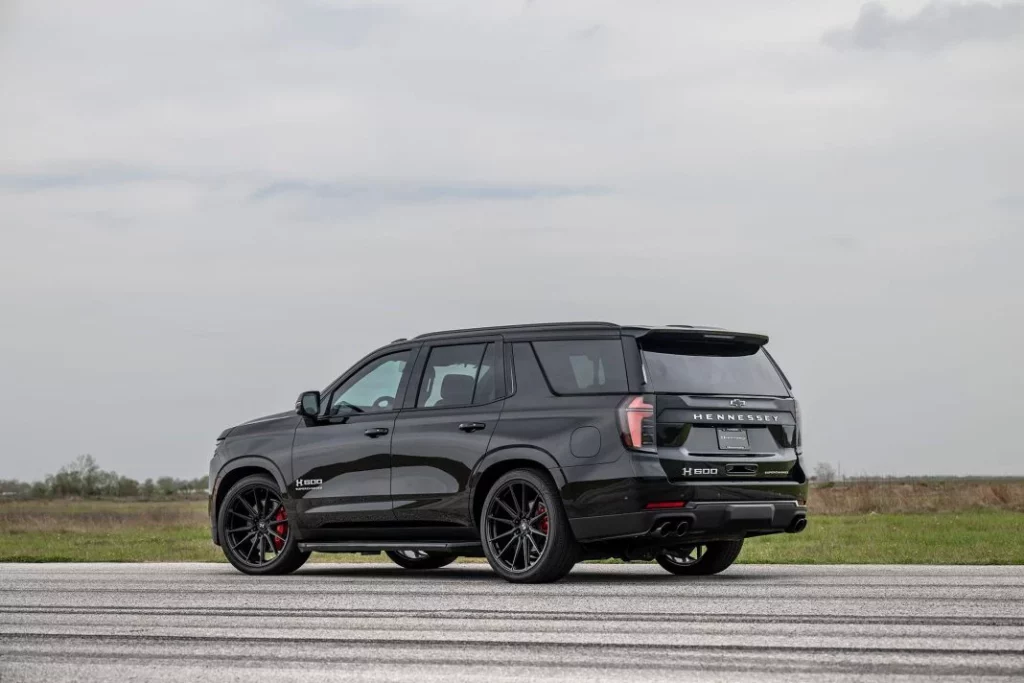 Los Chevrolet Tahoe y Suburban suben de nivel gracias a Hennessey 11 Motor16 2025 Hennessey H600 Chevrolet Tahoe Suburban 7 Motor16