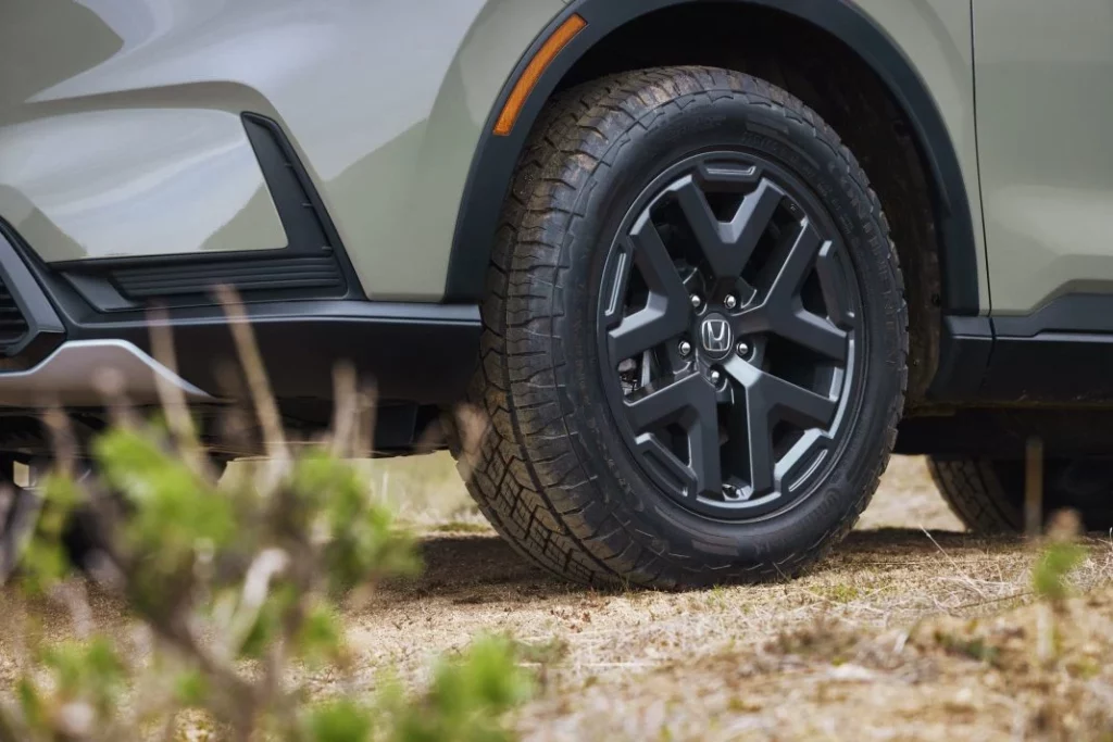 2025 Honda CR V TrailSport 15 Motor16