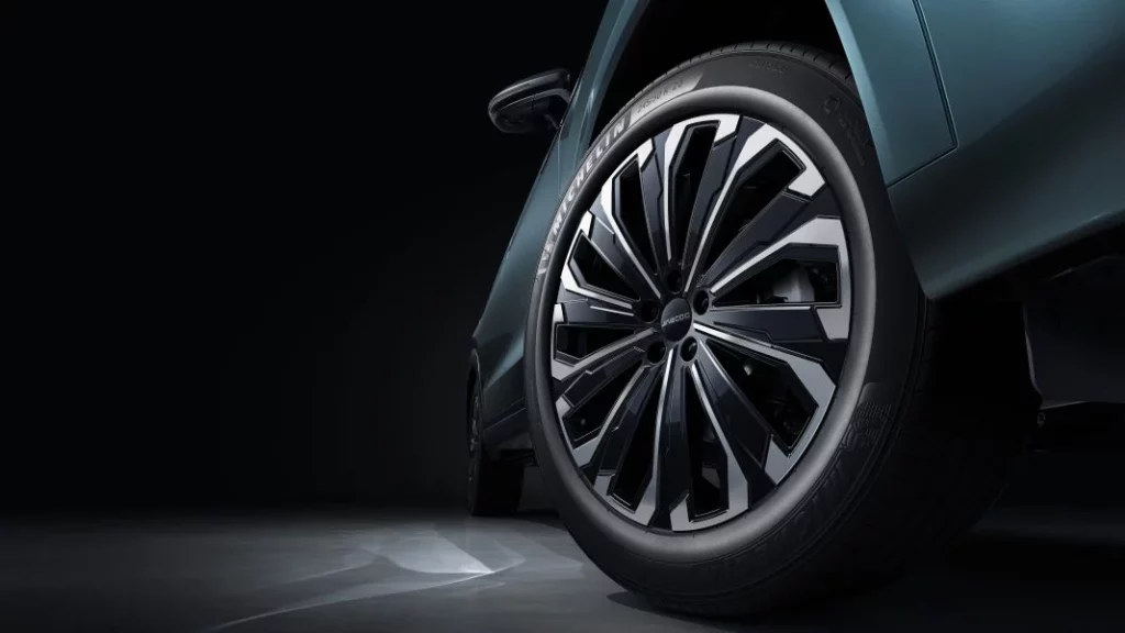 2025 Jaecoo j8 8 Motor16