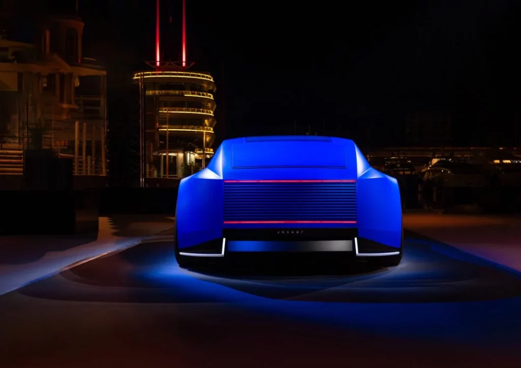 2025 Jaguar Type 00. Mónaco. Imagen trasera.