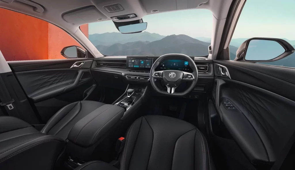 MG HS Hybrid+: La versión perfecta si no necesitas una etiqueta '0 emisiones' 2 Motor16 2025 MG HS Hybrid+. Imagen interior.