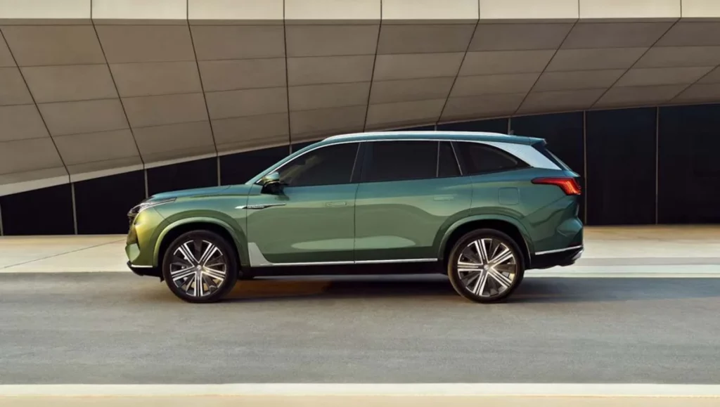 MG QS: El enorme SUV de 7 plazas que solo cuesta 27.000 euros 13 Motor16 2025 MG QS Australia 11 Motor16