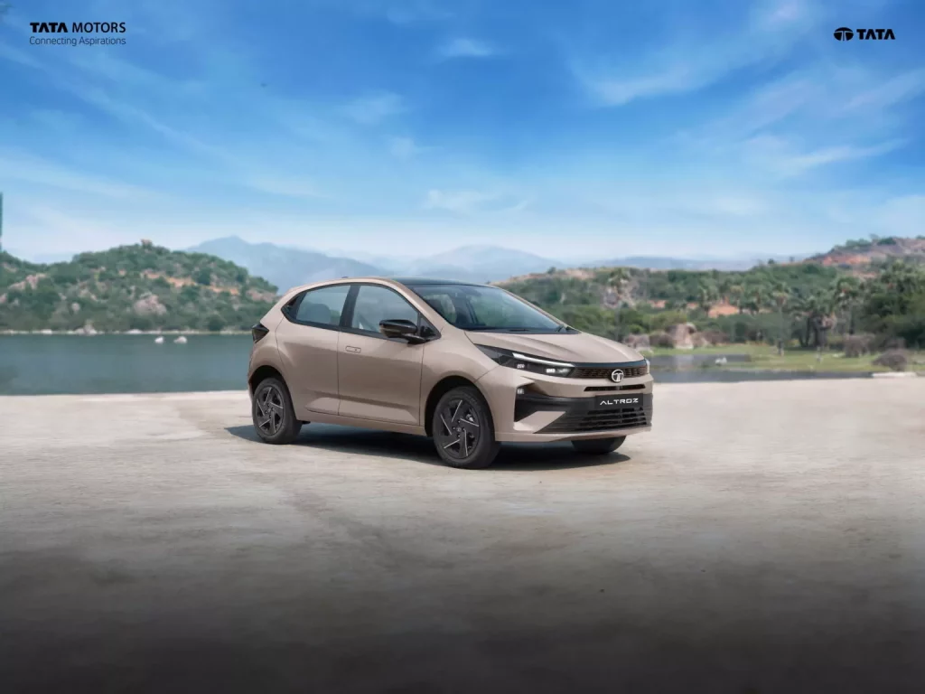 Tata Altroz: Una compra lógica a precio de Sandero hace 10 años 5 Motor16 2025 Tata Altroz India 4 Motor16