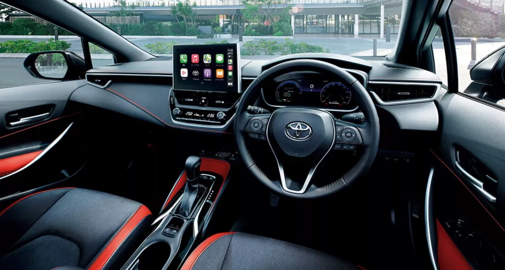 El Toyota Corolla se queda huérfano al perder un sensacional motor 3 Motor16 2025 Toyota Corolla Japón. Imagen interior.