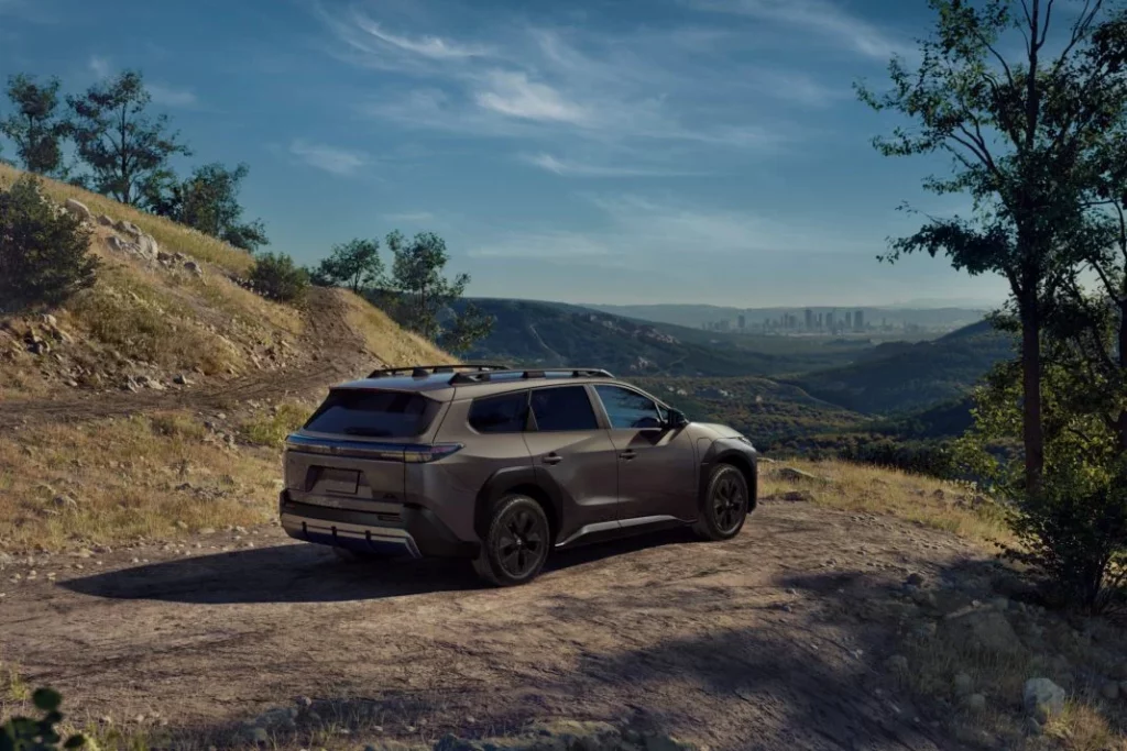 2025 Toyota bZ Woodland 5 Motor16