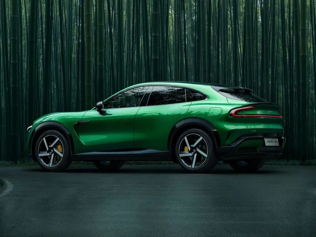 Xiaomi YU7: El Purosangue eléctrico está aquí a precio de Model Y 3 Motor16 2025 Xiaomi YU7. Imagen trasera.
