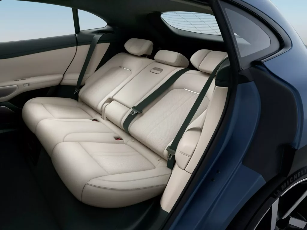 Xiaomi YU7: El Purosangue eléctrico está aquí a precio de Model Y 39 Motor16 2025 Xiaomi YU7 5 Motor16