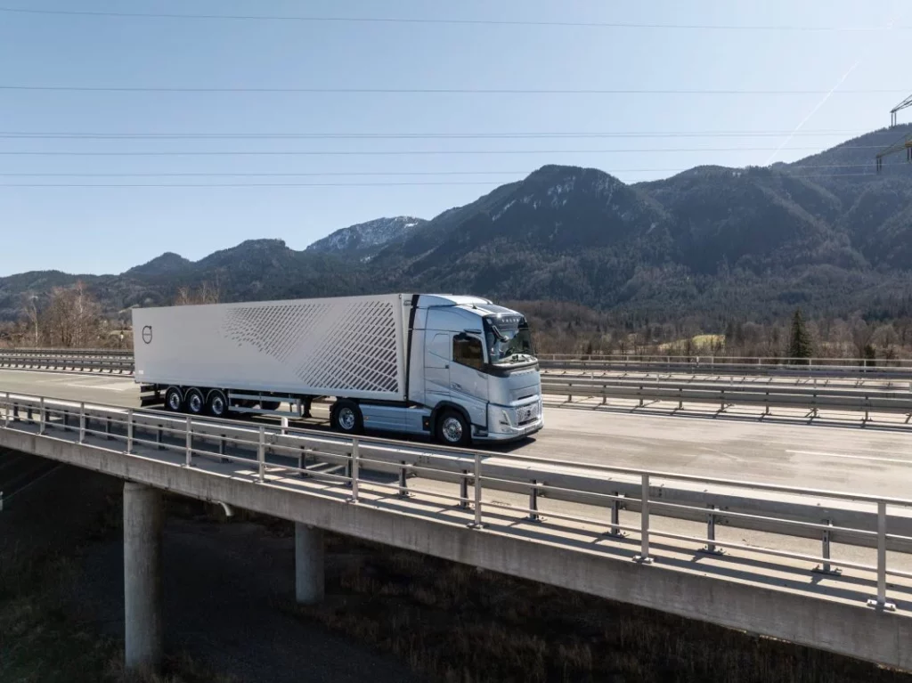 2025 camion volvo aerodinamica 6 Motor16