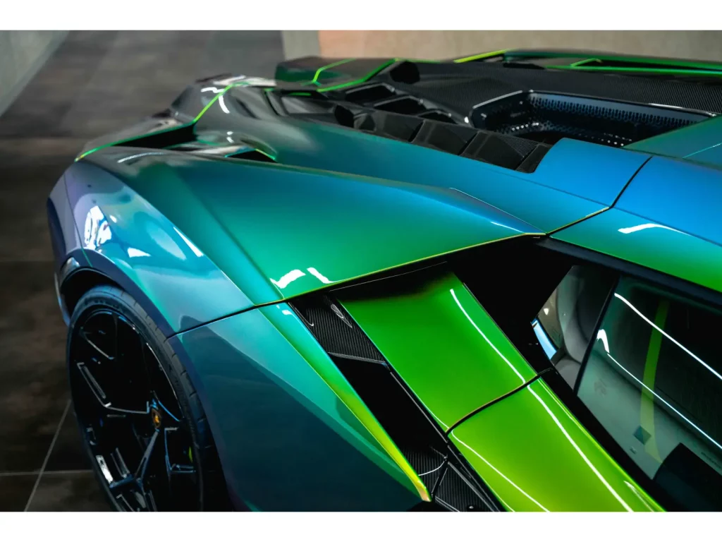 2025 lamborghini revuelto verde agave 1 Motor16