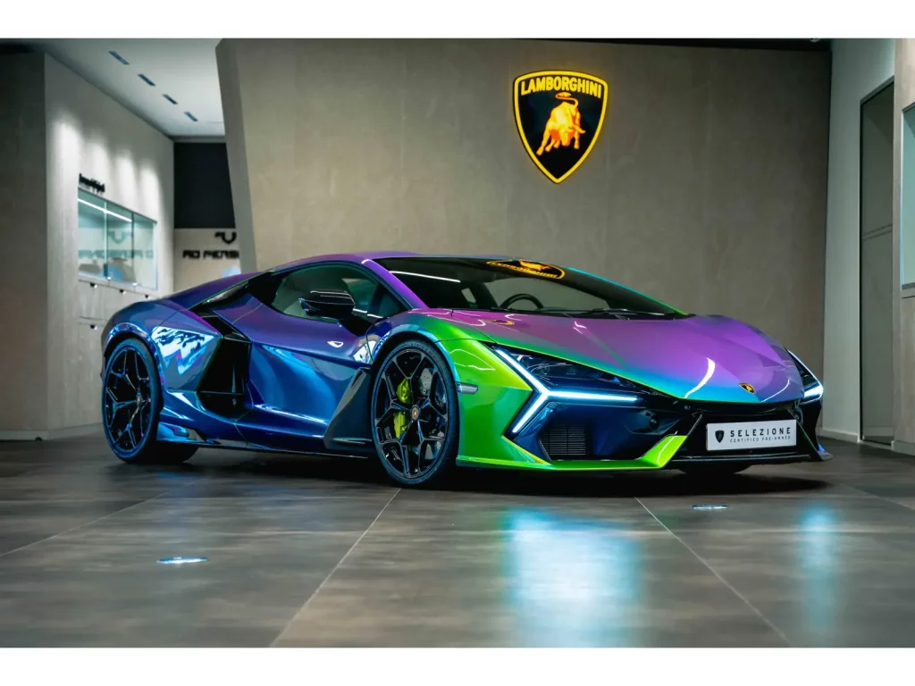 2025 lamborghini revuelto verde agave 23 Motor16