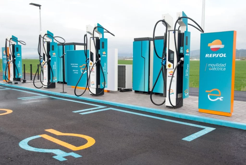 2025 omoda 5 ev autocharge repsol 5 Motor16