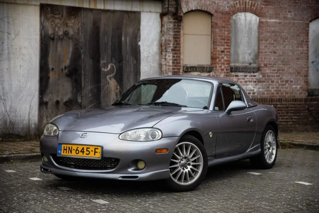 El Mazda MX-5 va mejor con un motor V6: Y Rocketeer Cars te lo fabrica 7 Motor16 2025 rocketeer mazda mx 5 v6 4 Motor16