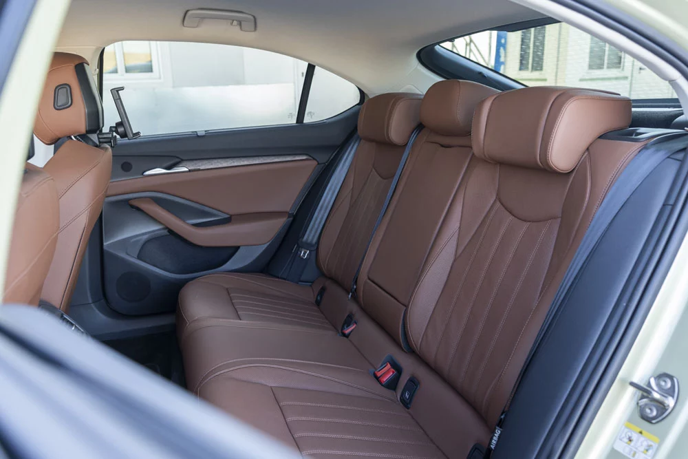 2025 skoda superb prueba 17 Motor16