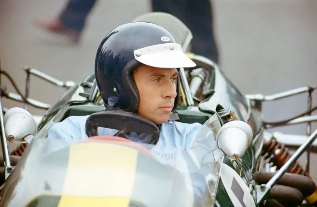 29 Lotus Type 38 Jim Clark Motor16
