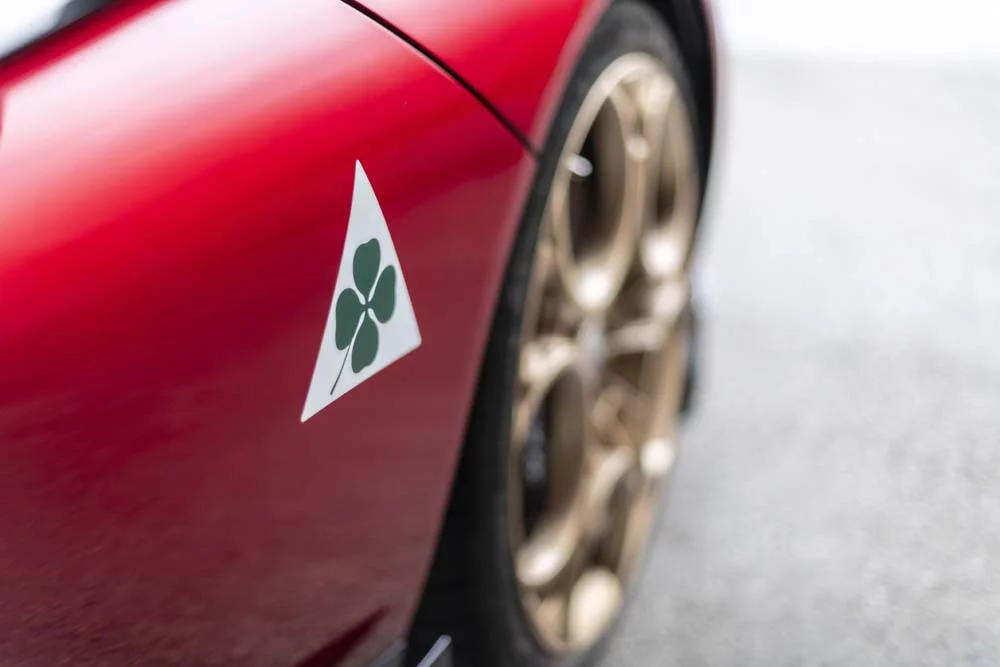 Alfa Romeo 33 Stradale 20 Motor16