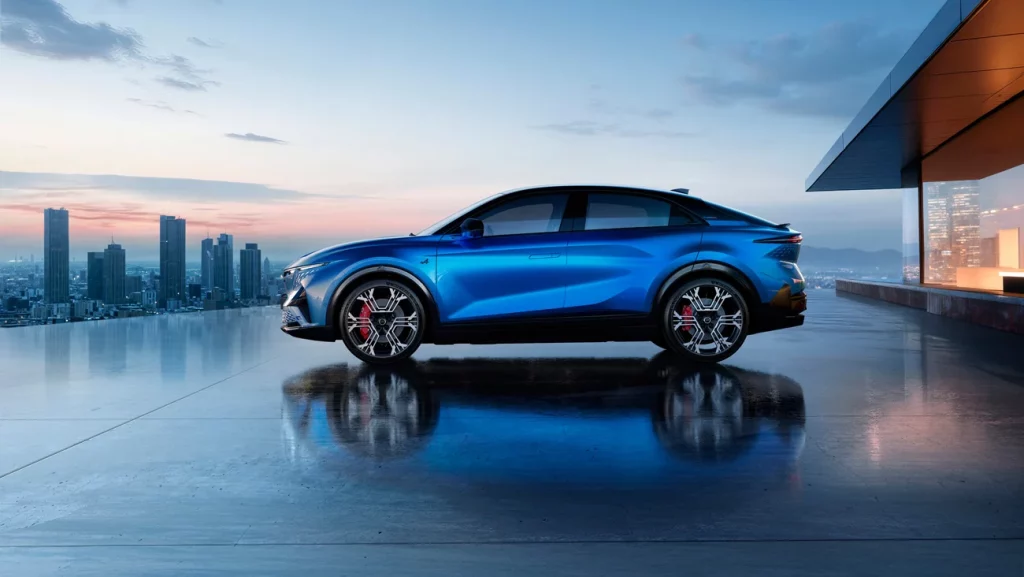 Así es el nuevo Alpine A390, un fastback eléctrico que desafía a la física 10 Motor16 Alpine A390