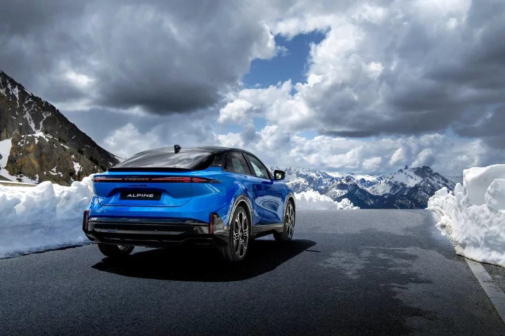 Así es el nuevo Alpine A390, un fastback eléctrico que desafía a la física 19 Motor16 Alpine A390 22 Motor16