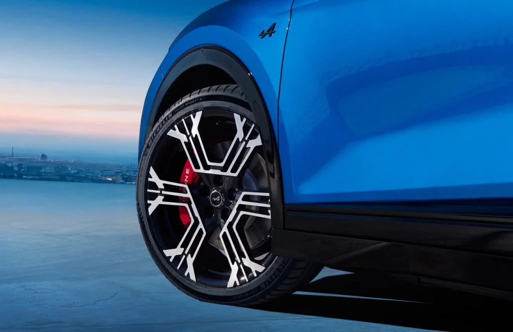 Así es el nuevo Alpine A390, un fastback eléctrico que desafía a la física 56 Motor16 Alpine A390 95 Motor16