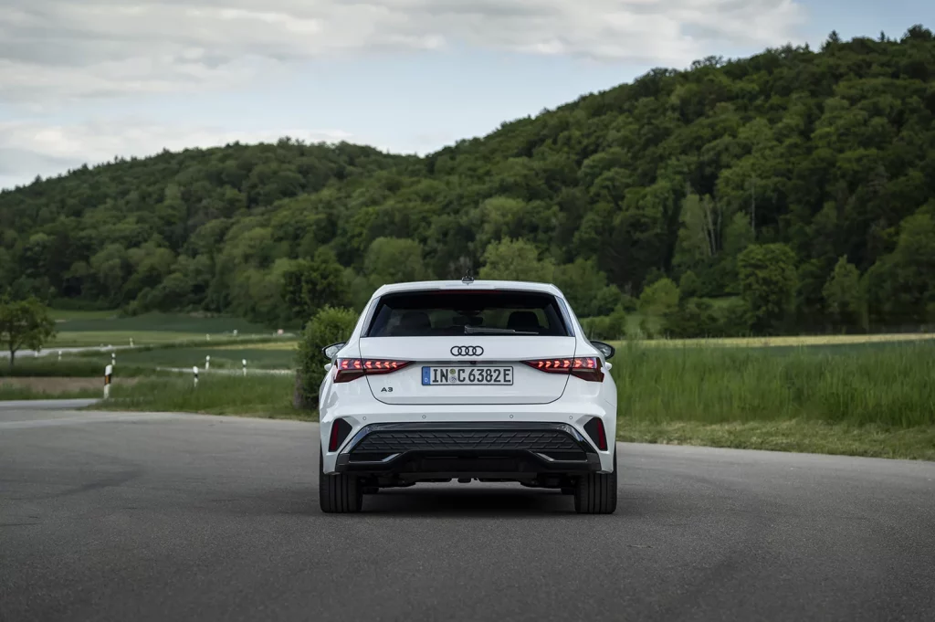 Primera prueba del Audi A3 Sportback 40 TFSI e: Convincente es poco 32 Motor16 Audi A3 Sportback 40 TFSI e prueba 30 Motor16