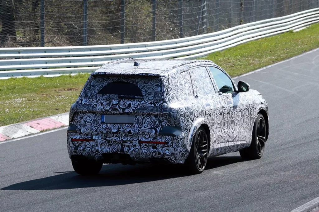 Audi SQ7 15 Motor16