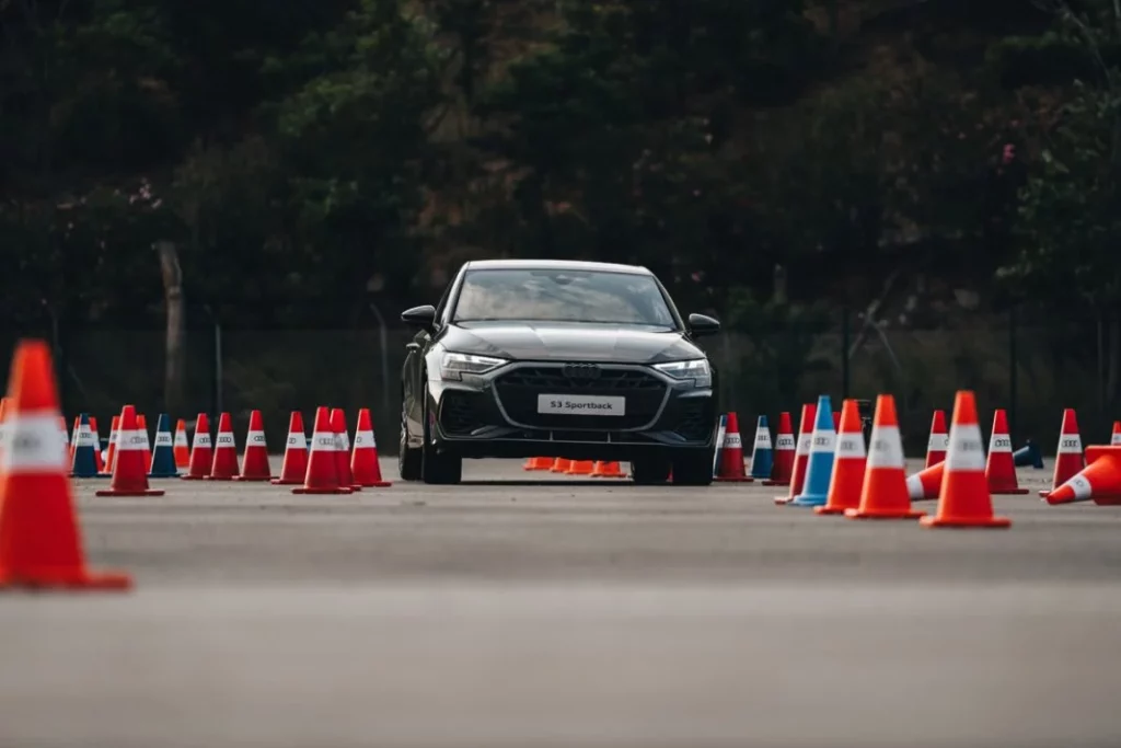 Audi driving experience 5 Motor16