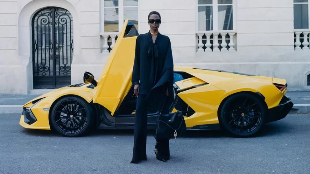Lamborghini y Balenciaga: alta costura de inspiración deportiva 8 Motor16 BALENCIAGA Y LAMBORGHINI4 Motor16