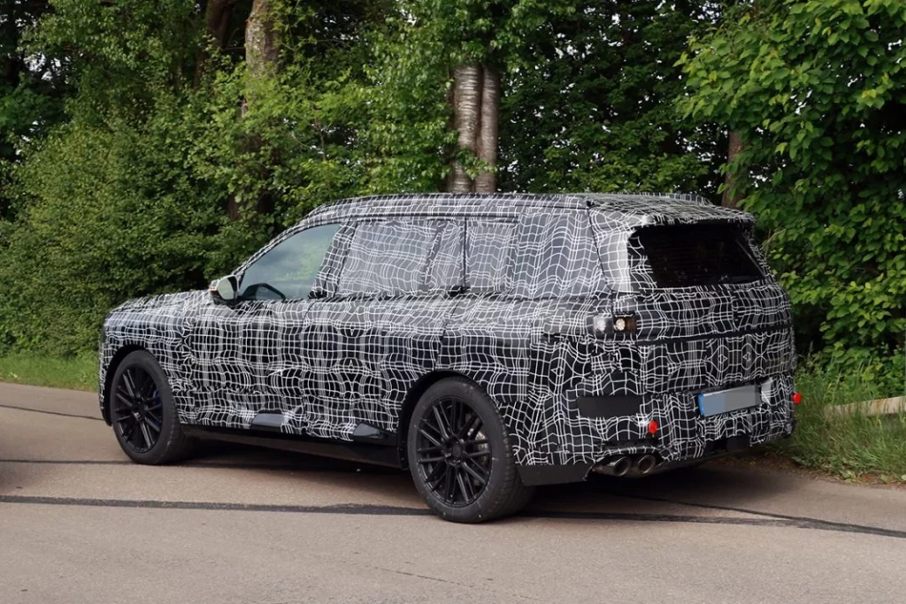 El nuevo BMW X7 ya está en fase de pruebas 9 Motor16 BMW X7 2026 7 Motor16