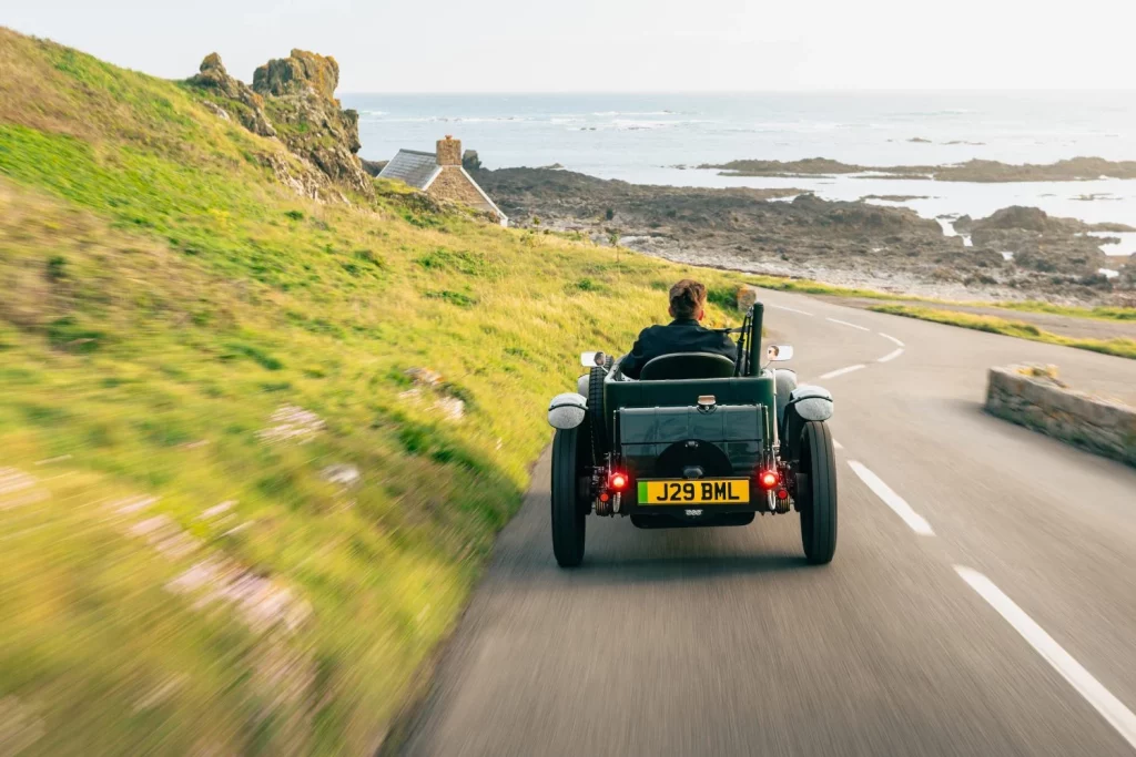 Bentley Blower Jnr: Un deportivo clásico en versión eléctrica y de bolsillo 13 Motor16 Bentley Blower Jnr: Un deportivo clásico en versión eléctrica y de bolsillo