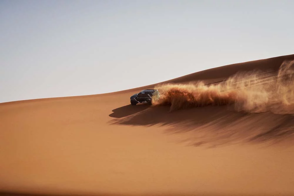 Defender ultima su preparación de cara al Dakar 2026