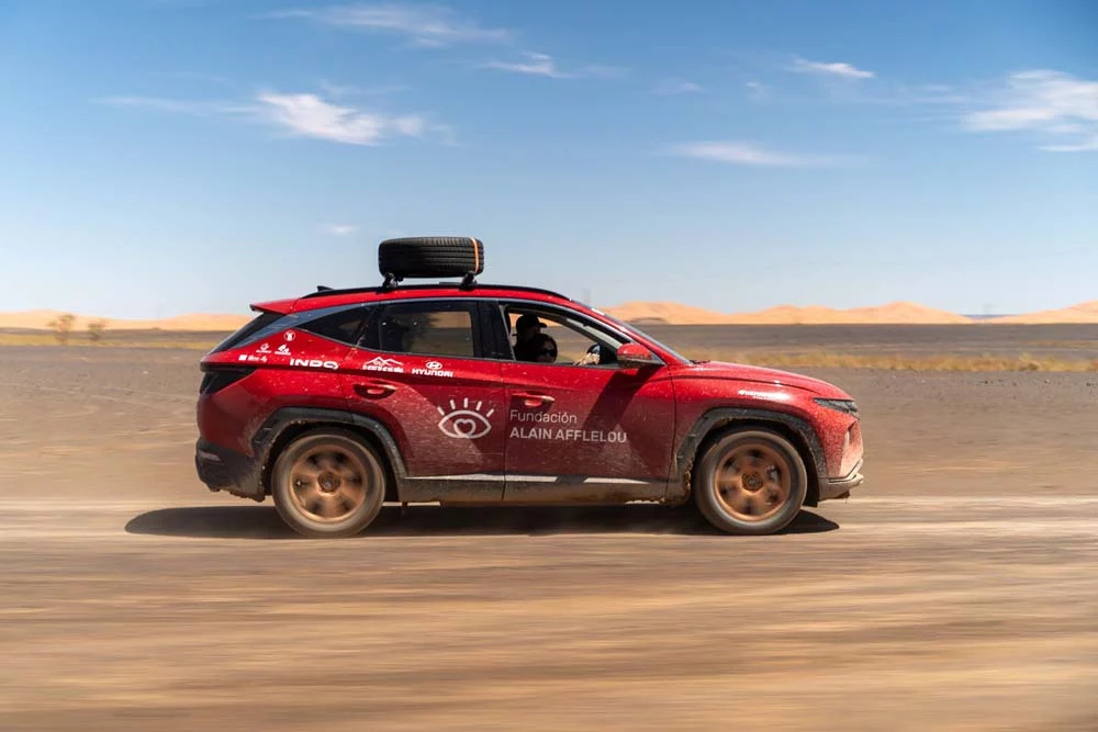 El Desierto de los Niños 2025, una aventura solidaria y exigente para la gama Hyundai 24 Motor16 DIA 04 069 Ruta por el desierto Motor16