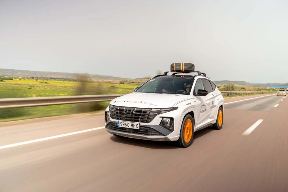 El Desierto de los Niños 2025, una aventura solidaria y exigente para la gama Hyundai 55 Motor16 DIA 08 016 Salida de Erfoud a Tanger Motor16