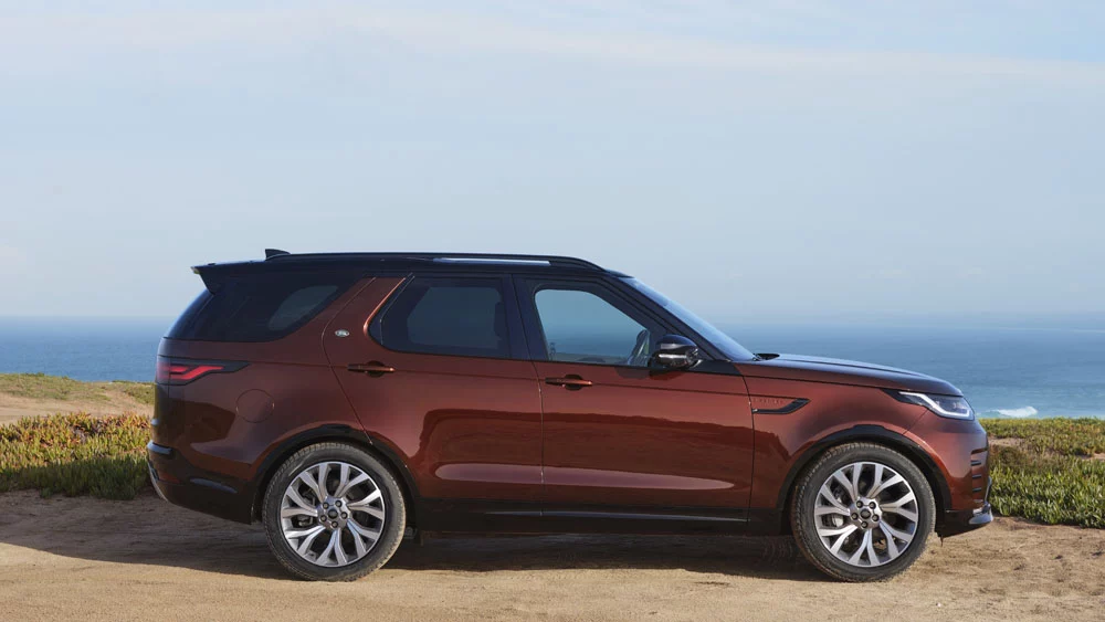 Tempest y Gemini, el Land Rover Discovery se hace aún más especial con estas dos ediciones 16 Motor16 DISCOVERY GEMINI 14052025 04 Motor16