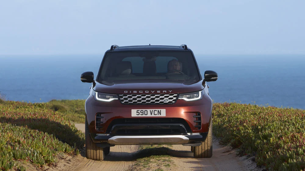 Tempest y Gemini, el Land Rover Discovery se hace aún más especial con estas dos ediciones 17 Motor16 DISCOVERY GEMINI 14052025 05 Motor16