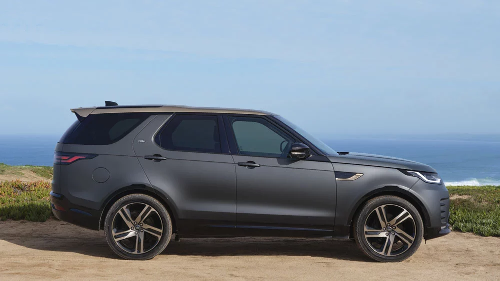 Tempest y Gemini, el Land Rover Discovery se hace aún más especial con estas dos ediciones 31 Motor16 DISCOVERY TEMPEST 14052025 04 Motor16