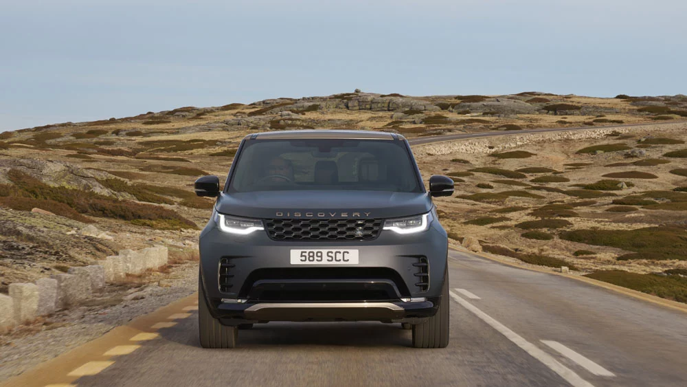Tempest y Gemini, el Land Rover Discovery se hace aún más especial con estas dos ediciones 33 Motor16 DISCOVERY TEMPEST 14052025 06 Motor16