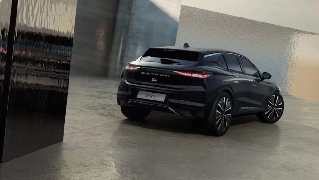 DS Nº4: más refinado, más tecnológico, más electrificado 5 Motor16 DS N4 1 Motor16