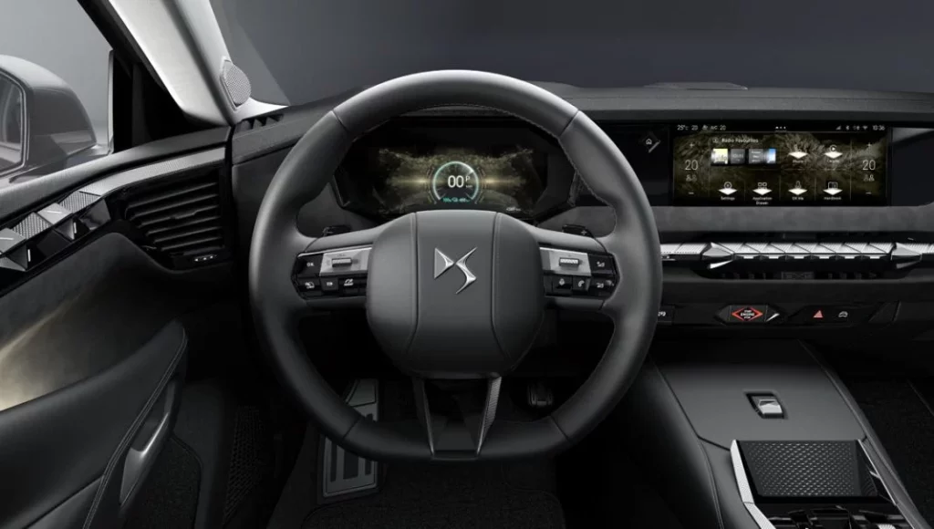 DS Nº4: más refinado, más tecnológico, más electrificado 17 Motor16 DS N4 12 Motor16