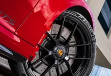 El nuevo Porsche 911 GTS tiene unos zapatos a su medida que firma Pirelli