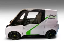 Se llama e-Miles, es eléctrico, tiene cuatro plazas y se conduce con un joystick