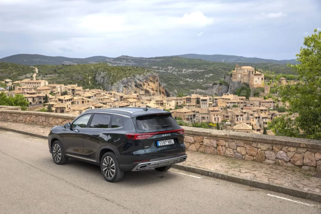 Conducimos el EBRO s800 PHEV: una grata sorpresa 16 Motor16 EBRO S800 PHEV 11 Motor16