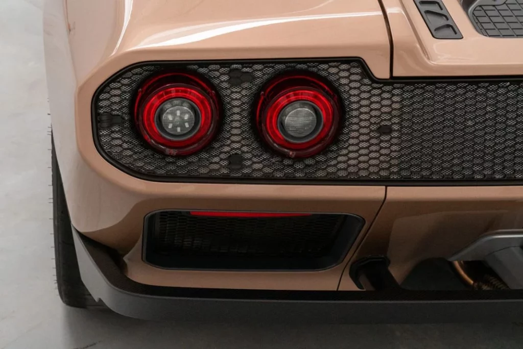Eccentrica 'resucita' el Lamborghini Diablo 42 Motor16 ECCENTRICA V12 ROSE PHOENIX 36 Motor16