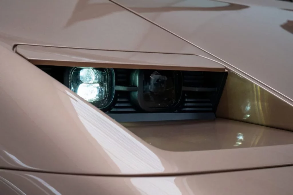 Eccentrica 'resucita' el Lamborghini Diablo 14 Motor16 ECCENTRICA V12 ROSE PHOENIX 8 Motor16