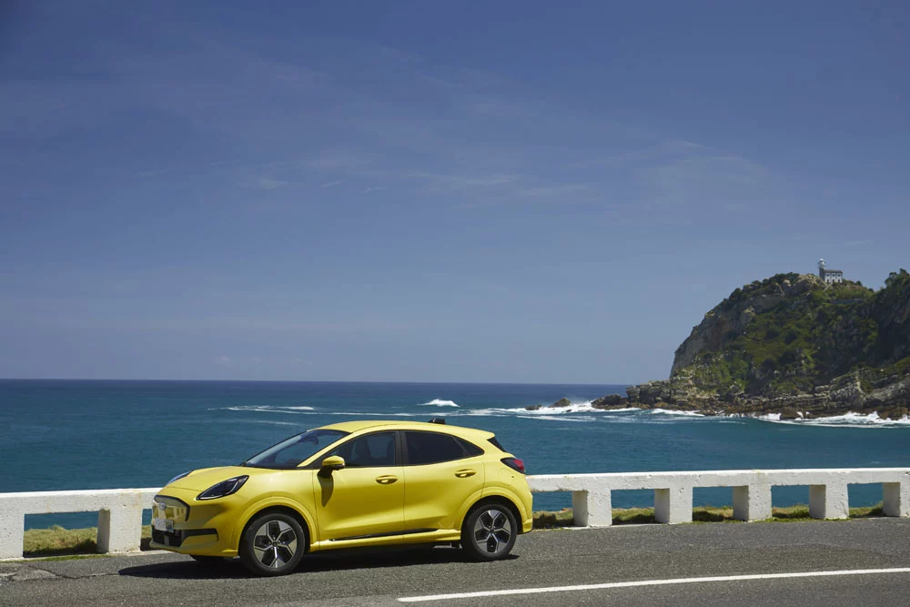 Probamos el Ford Puma Gen-E: 100% Puma, 0 emisiones 16 Motor16 Ford Puma Gen E 11 Motor16