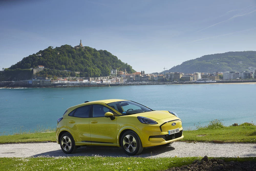 Probamos el Ford Puma Gen-E: 100% Puma, 0 emisiones 7 Motor16 Ford Puma Gen E 2 Motor16